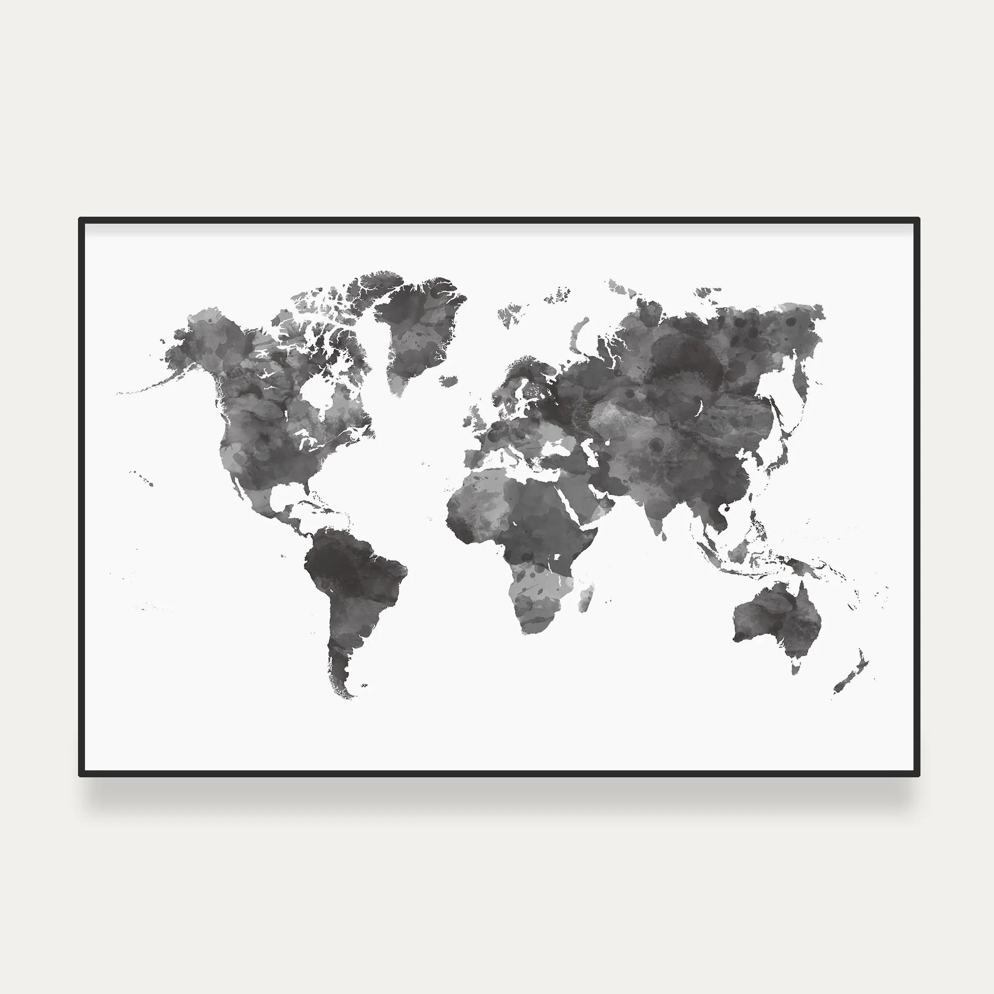 Carte du monde minimaliste noir et blanc sur mur blanc - Affichéo