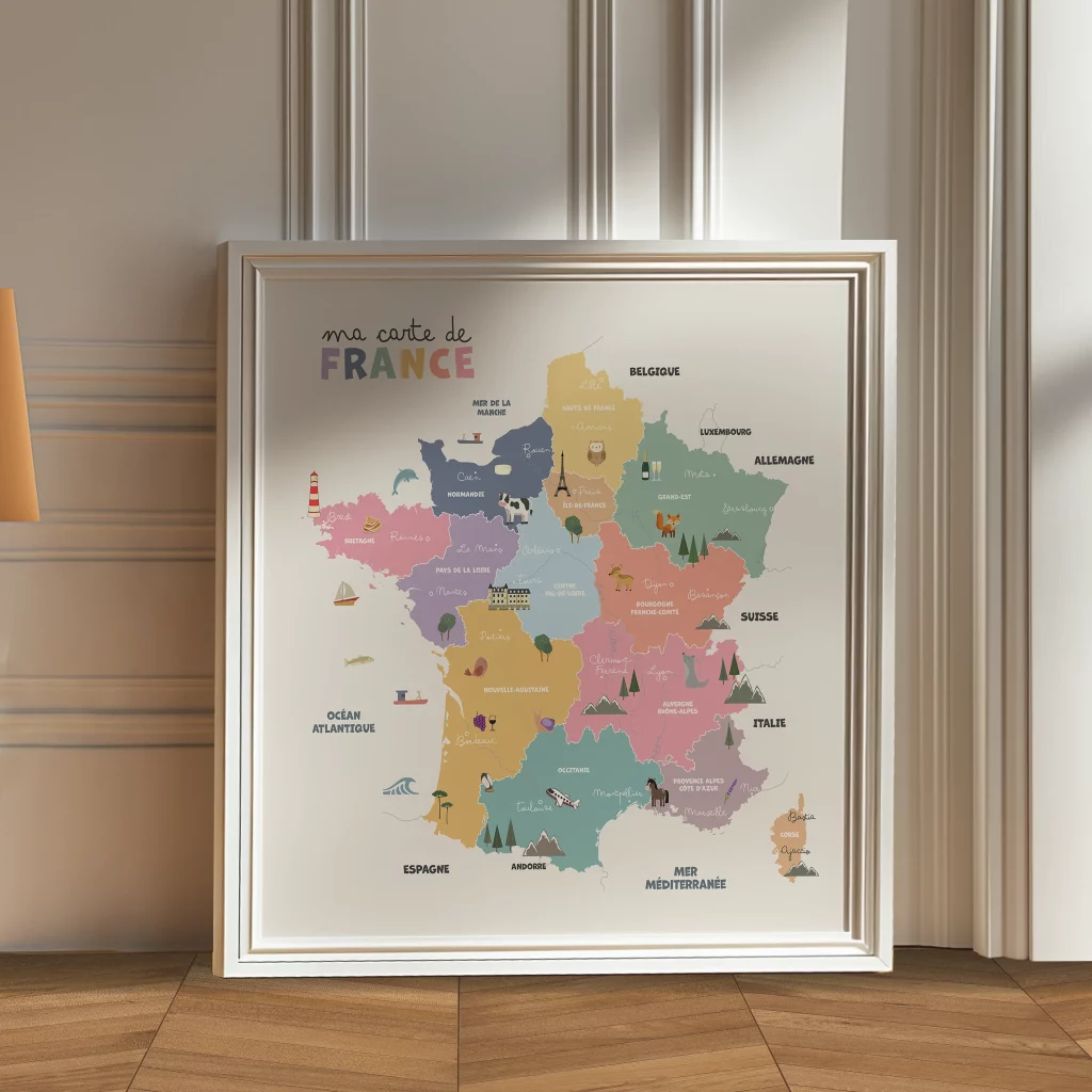 Carte de France multicolore pour enfant encadrée et posée au sol