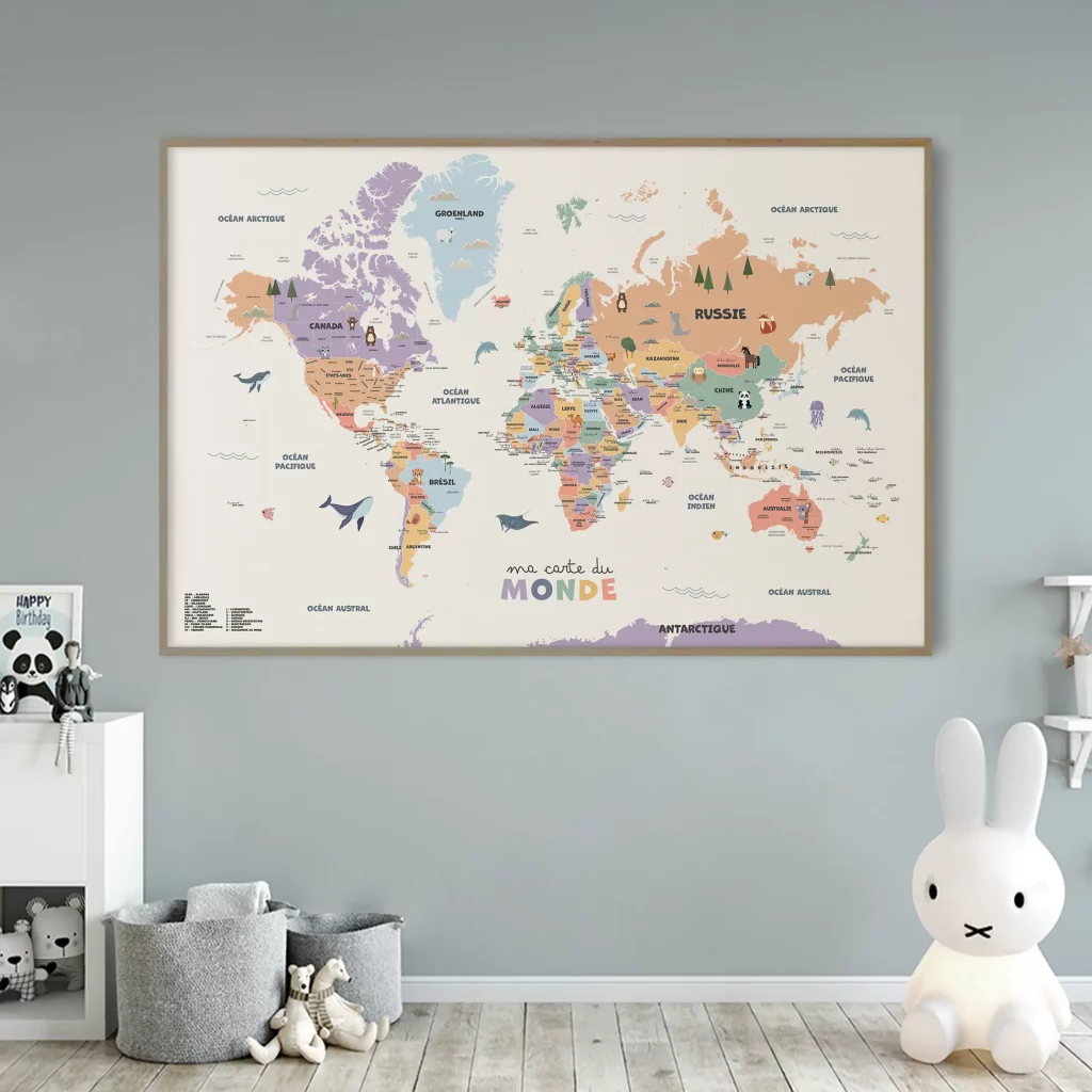 Carte du monde pour enfant multicolore